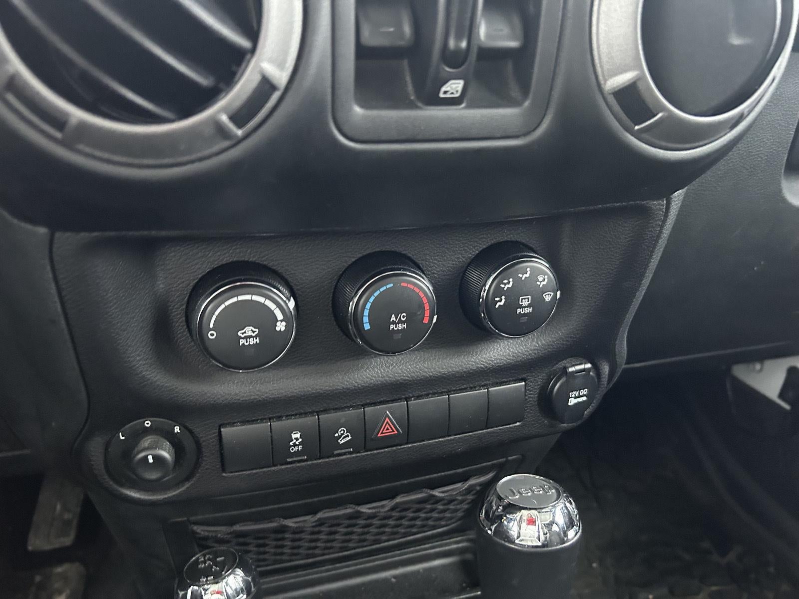 2017 Jeep Wrangler Unlimited Willy Wheeler 4x4