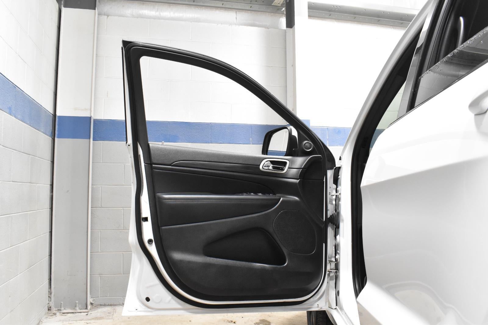 2021 Jeep Grand Cherokee Laredo X 4x4