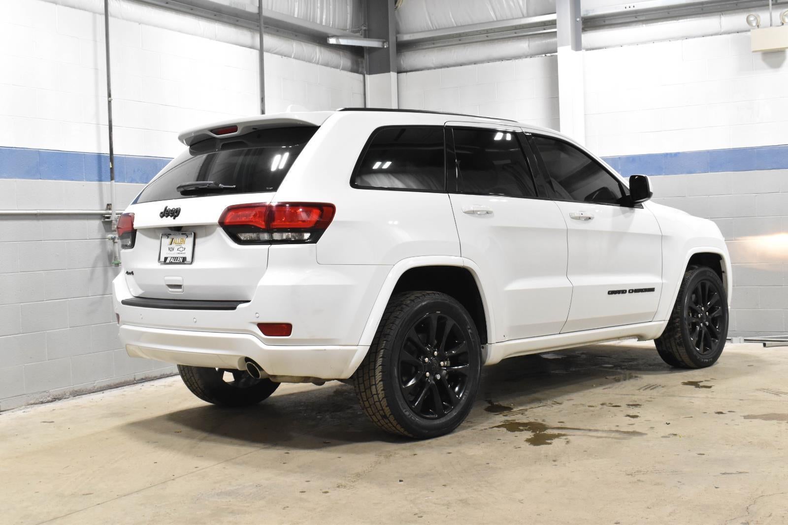 2021 Jeep Grand Cherokee Laredo X 4x4