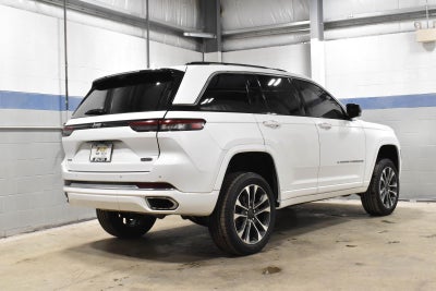 2022 Jeep Grand Cherokee Overland 4x4