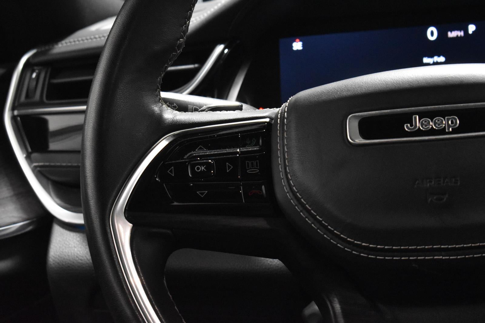 2022 Jeep Grand Cherokee Overland 4x4