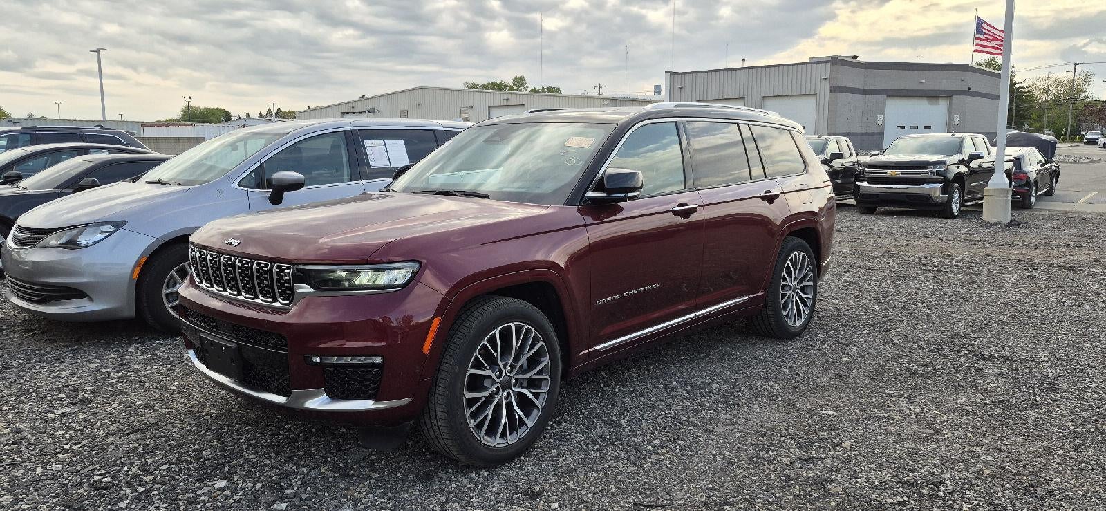 2023 Jeep Grand Cherokee L Summit