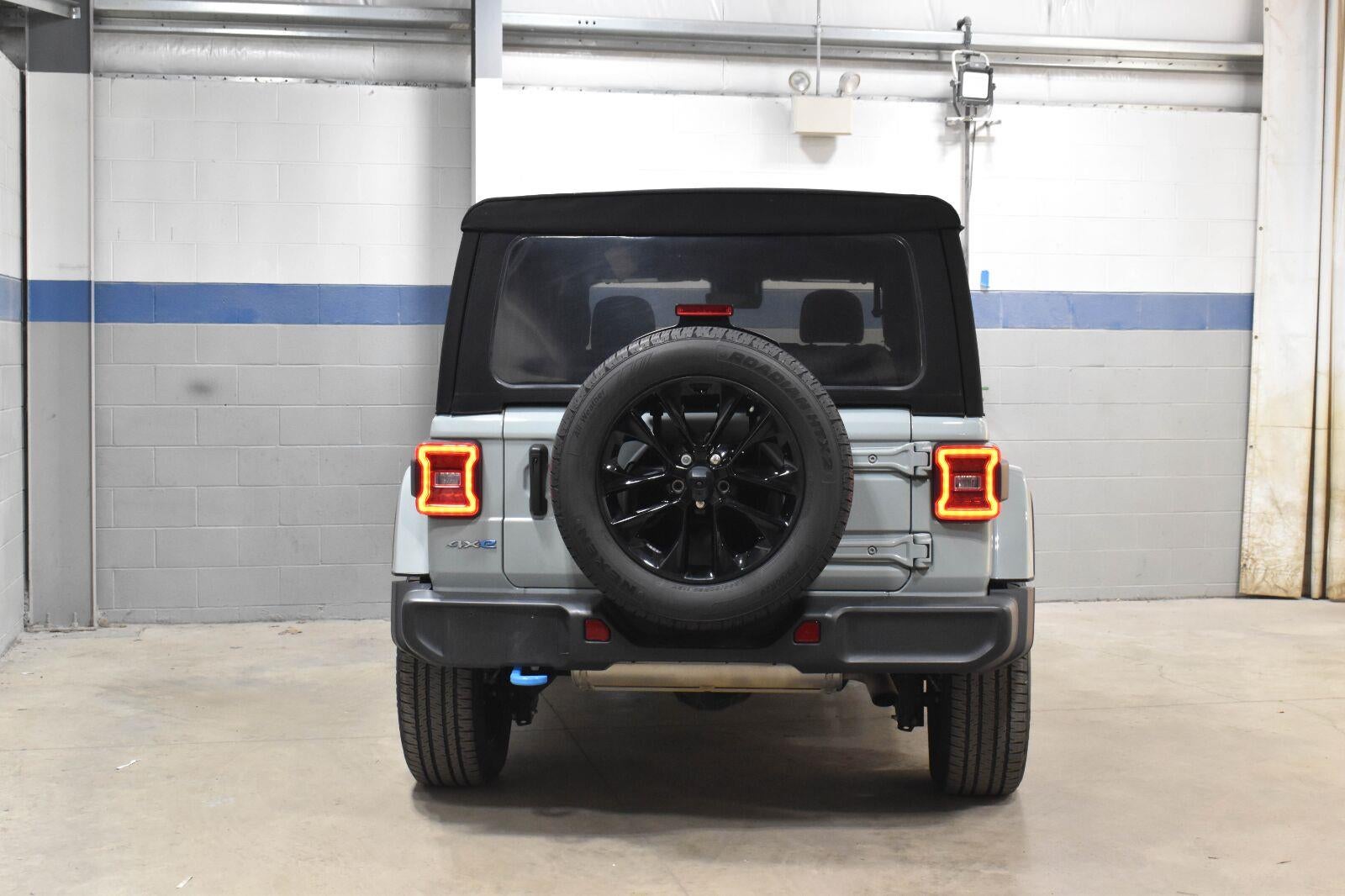 2024 Jeep Wrangler 4xe Sahara 4xe