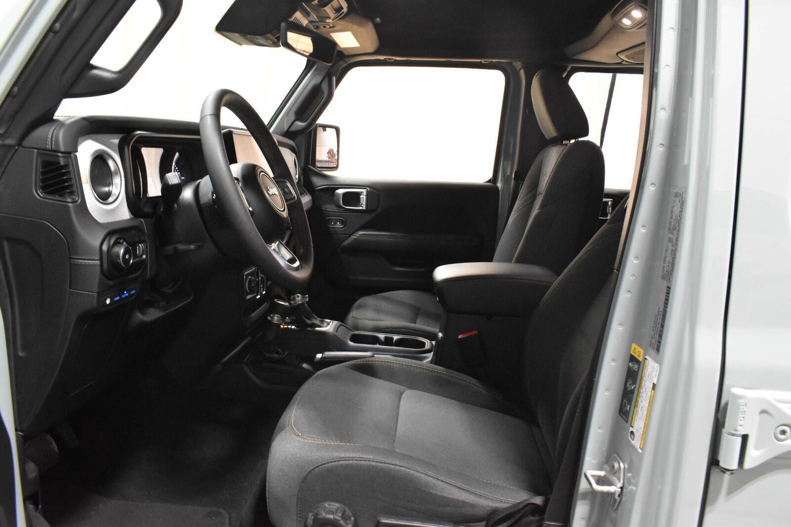 2024 Jeep Wrangler 4xe Sahara 4xe