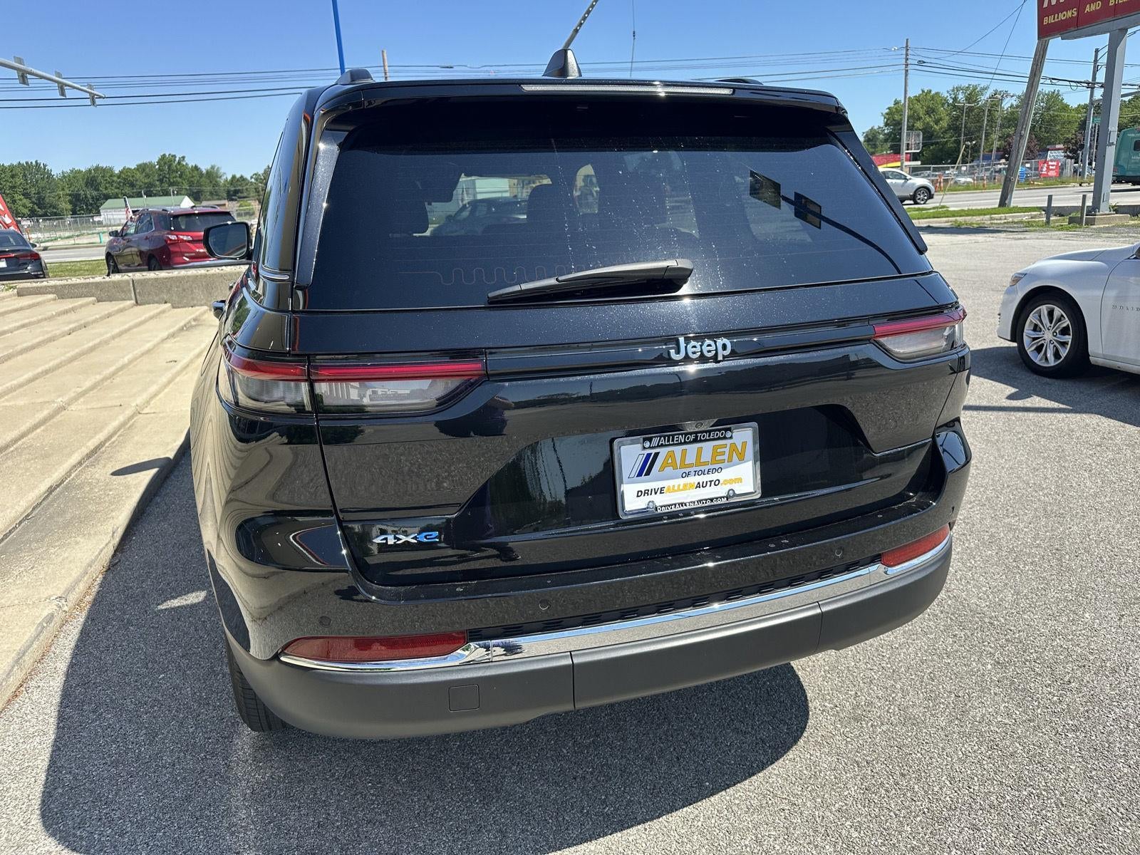 2025 Jeep Grand Cherokee 4xe NA