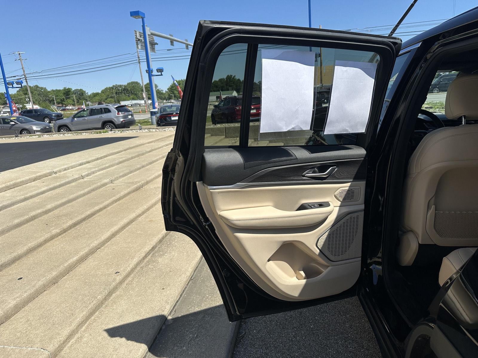 2025 Jeep Grand Cherokee 4xe NA