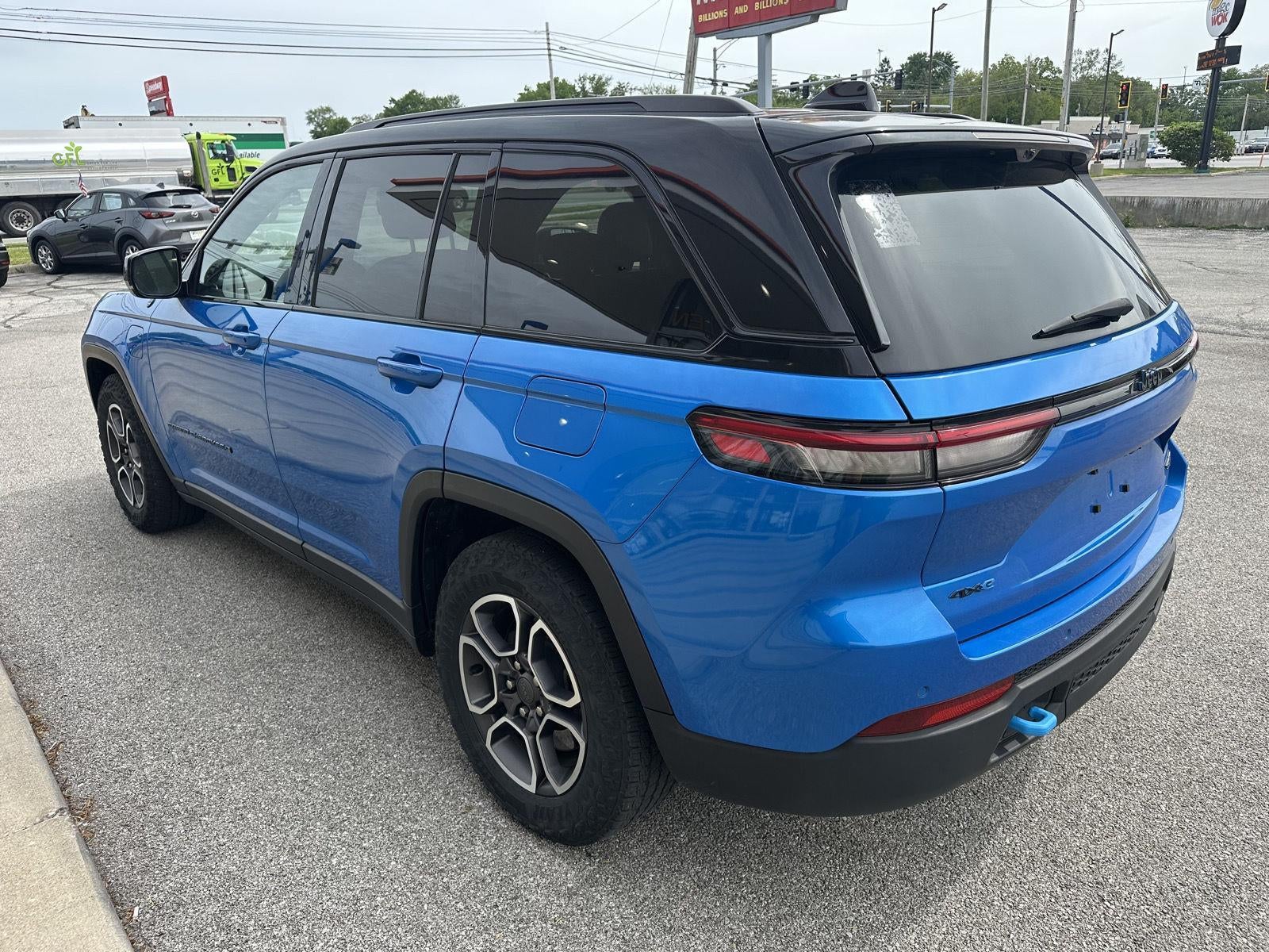 2022 Jeep Grand Cherokee 4xe Trailhawk 4x4