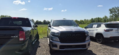 2025 RAM 1500 Big Horn Crew Cab 4x4 5'7" Box