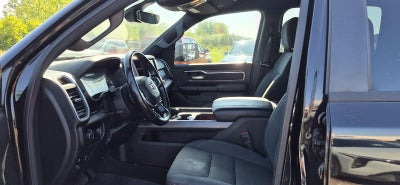 2021 RAM 1500 Big Horn Crew Cab 4x4 5'7" Box