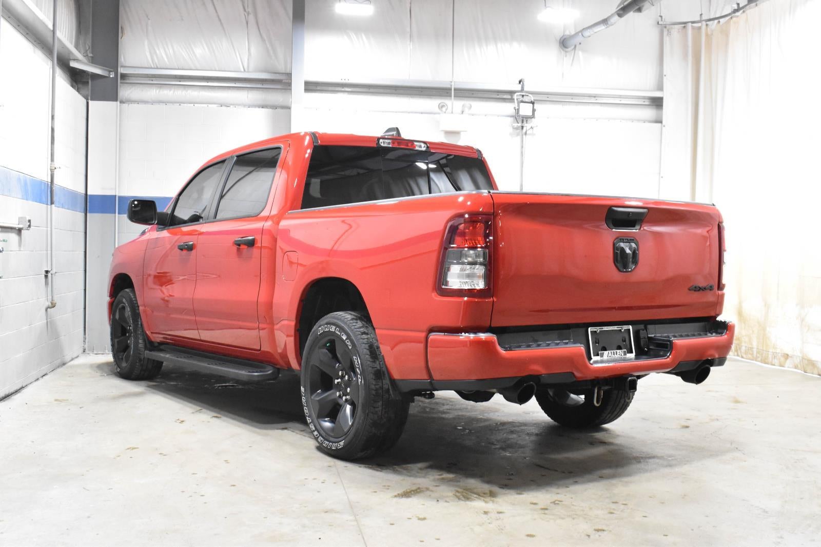 2024 RAM 1500 Tradesman Crew Cab 4x4 5'7" Box