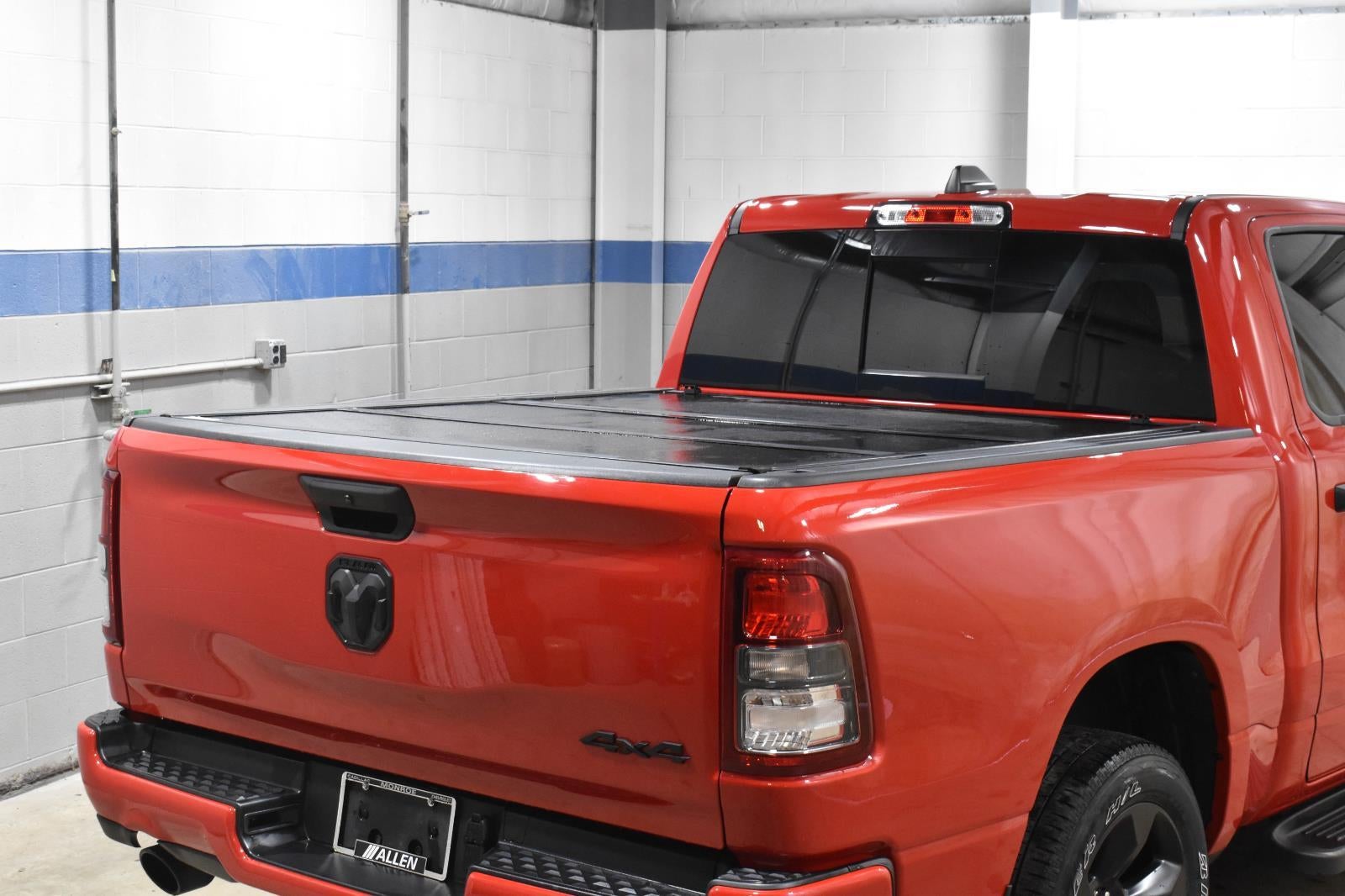 2024 RAM 1500 Tradesman Crew Cab 4x4 5'7" Box