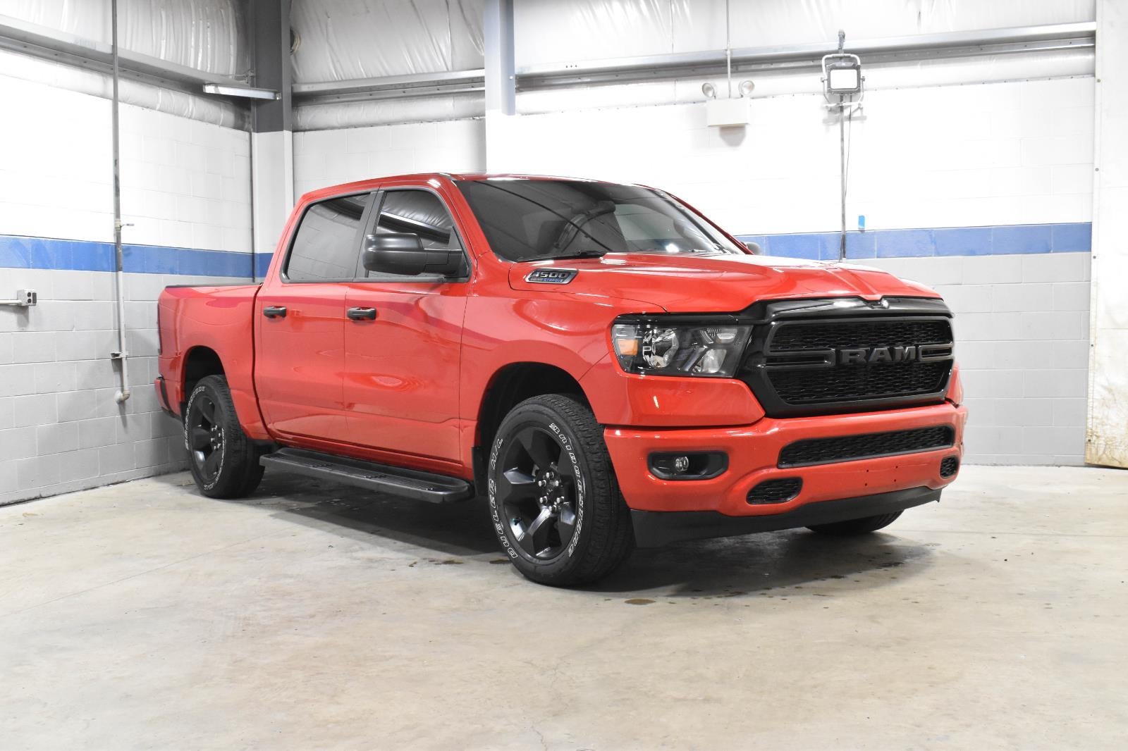 2024 RAM 1500 Tradesman Crew Cab 4x4 5'7" Box