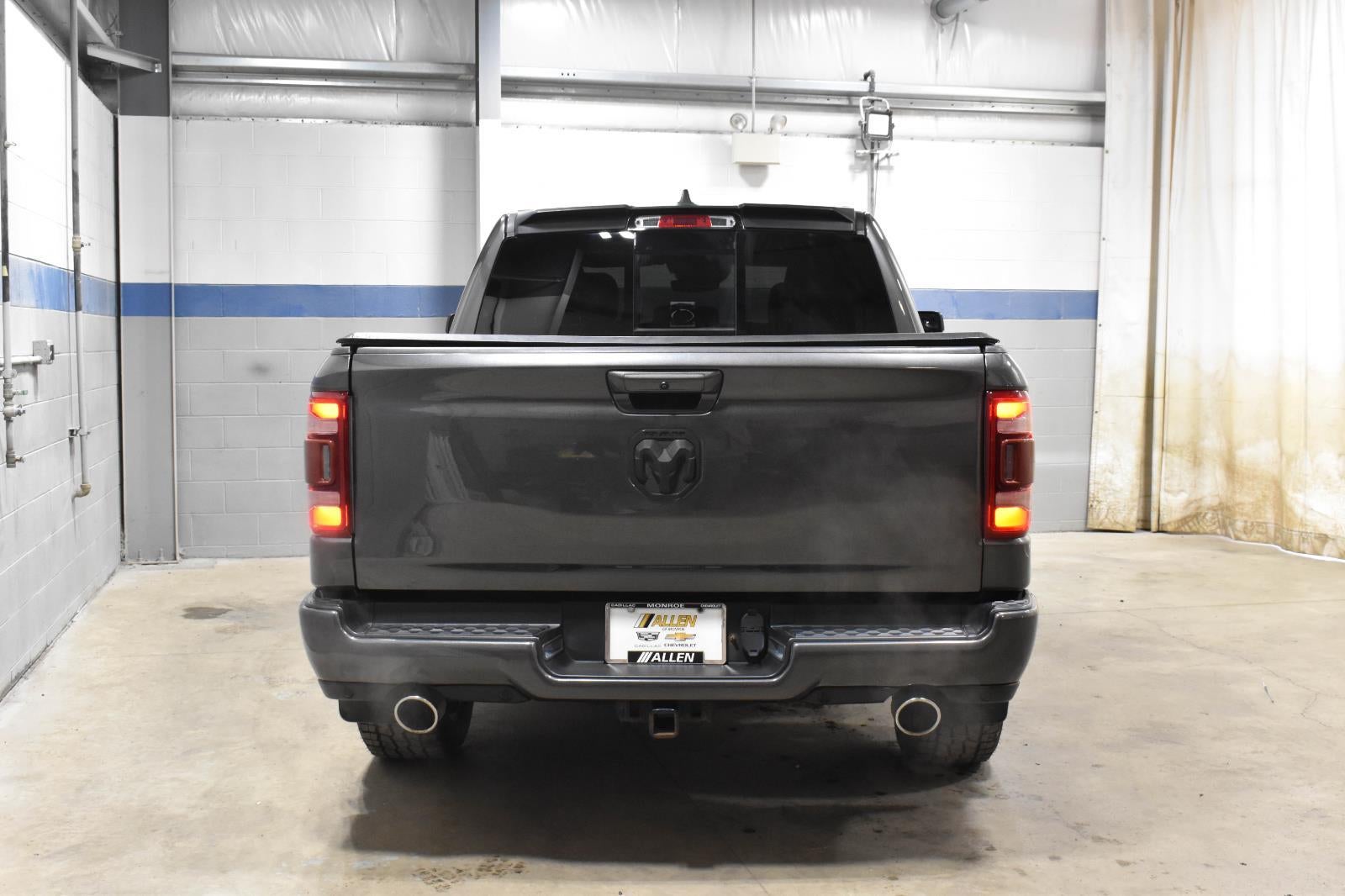 2021 RAM 1500 Laramie Crew Cab 4x4 5'7" Box