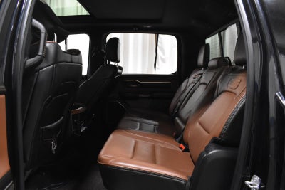 2020 RAM 1500 Laramie Longhorn Crew Cab 4x4 5'7" Box