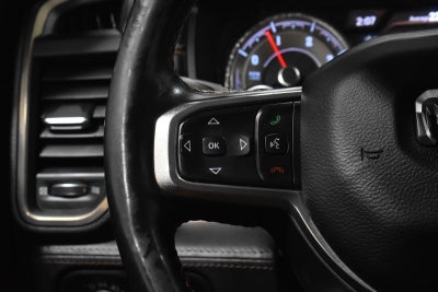 2020 RAM 1500 Laramie Longhorn Crew Cab 4x4 5'7" Box