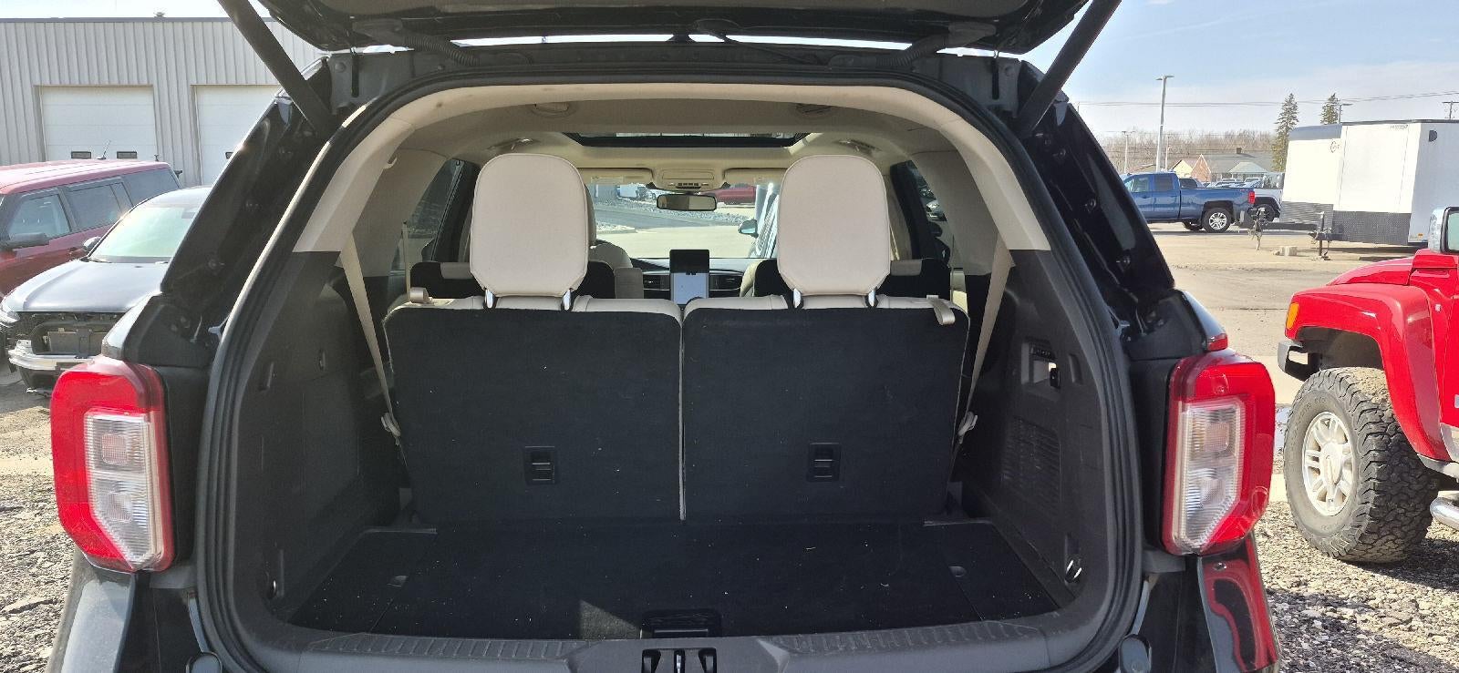 2020 Ford Explorer Platinum