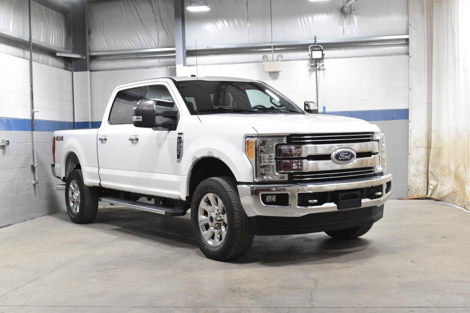 2017 Ford F-250 LARIAT