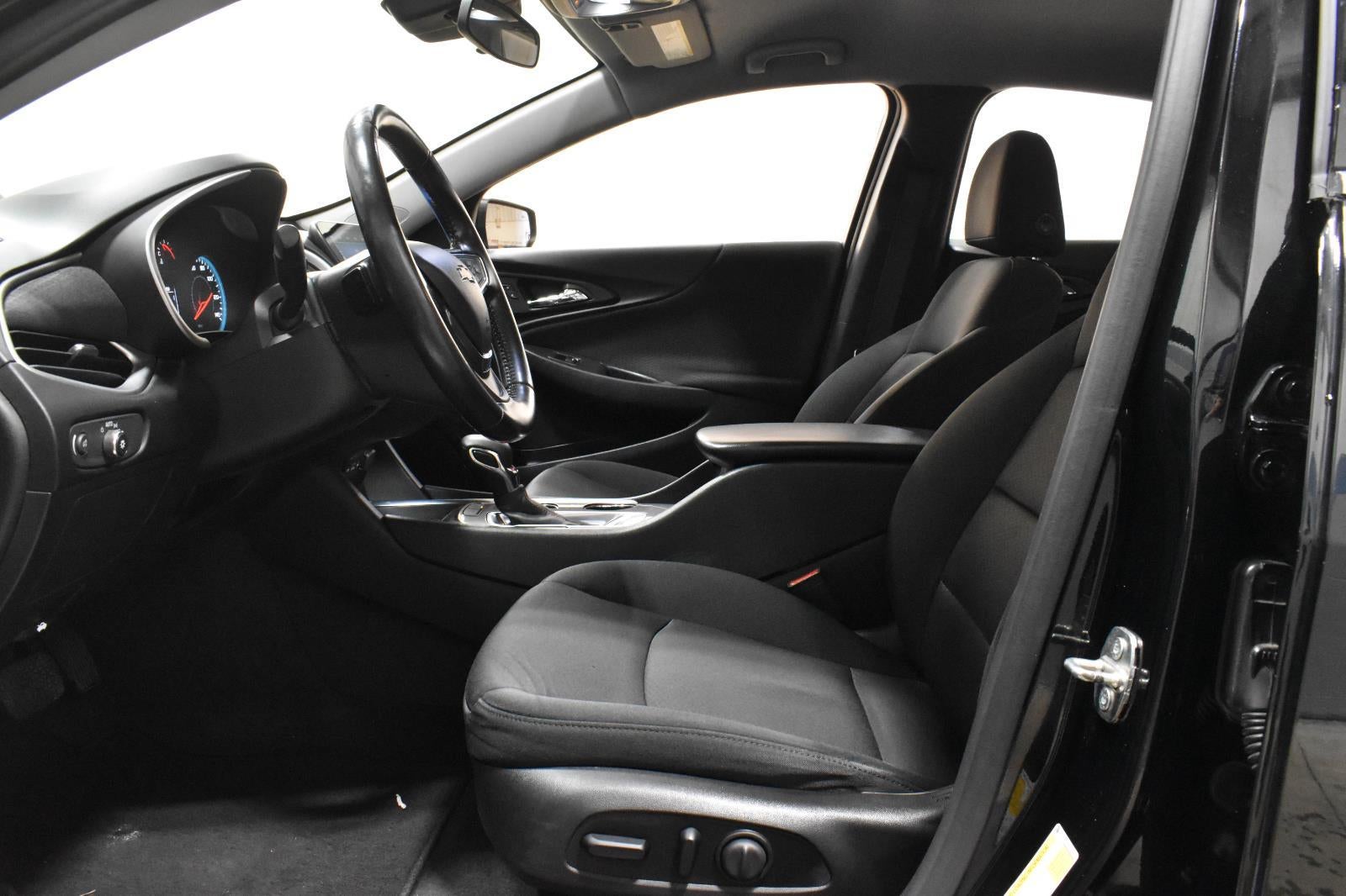 2021 Chevrolet Malibu RS