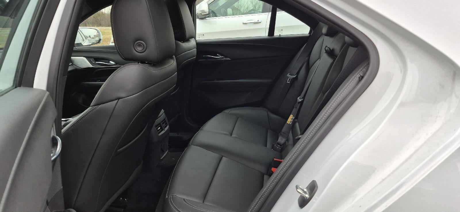 2023 Cadillac CT4 Luxury