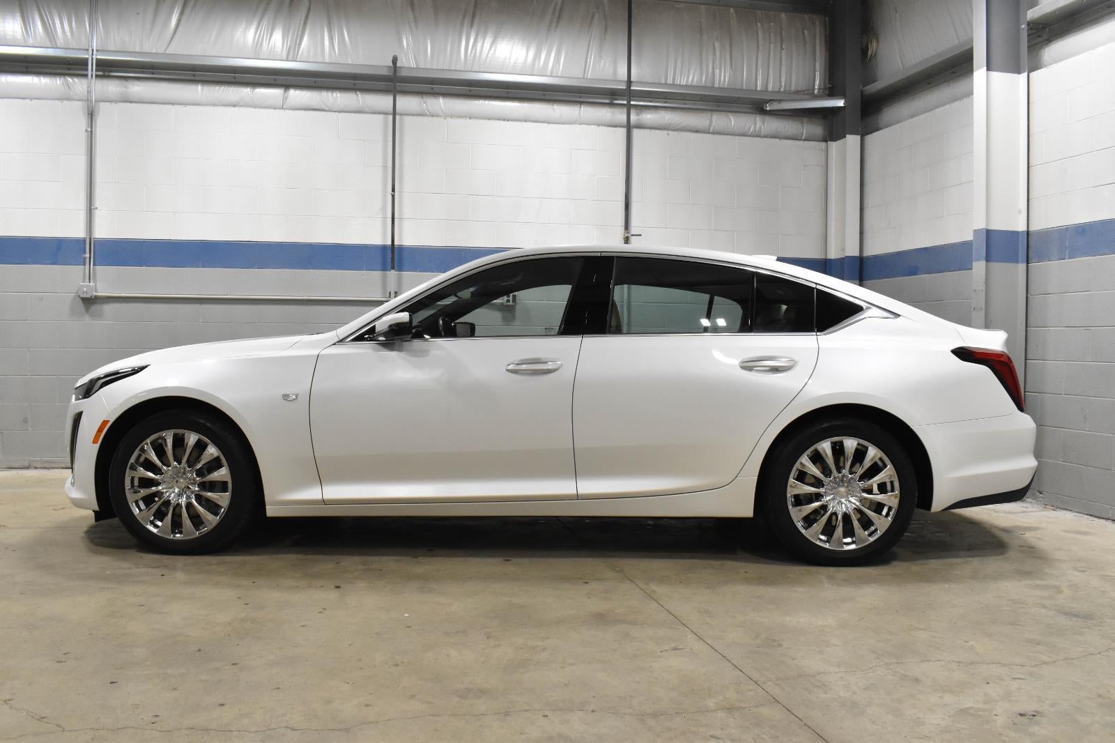 2023 Cadillac CT5 Premium Luxury