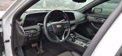 2025 Cadillac CT5 Sport