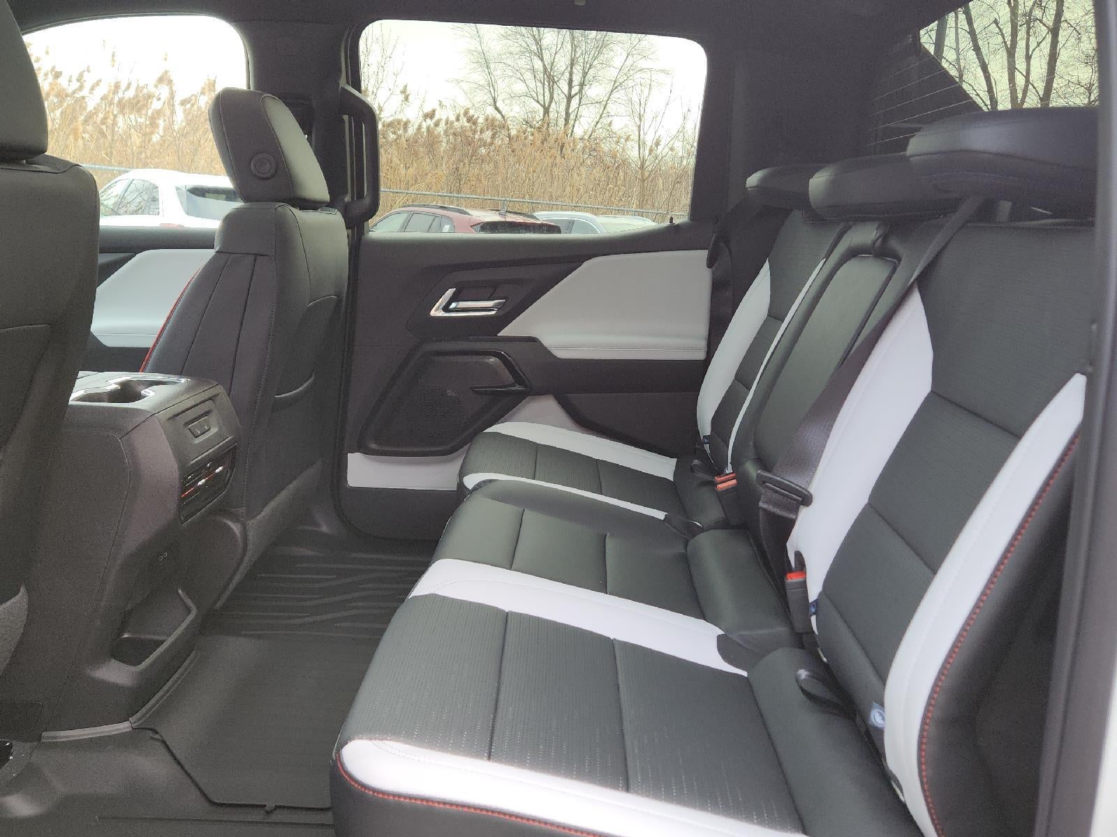 2025 Chevrolet Silverado EV RST - Extended Range