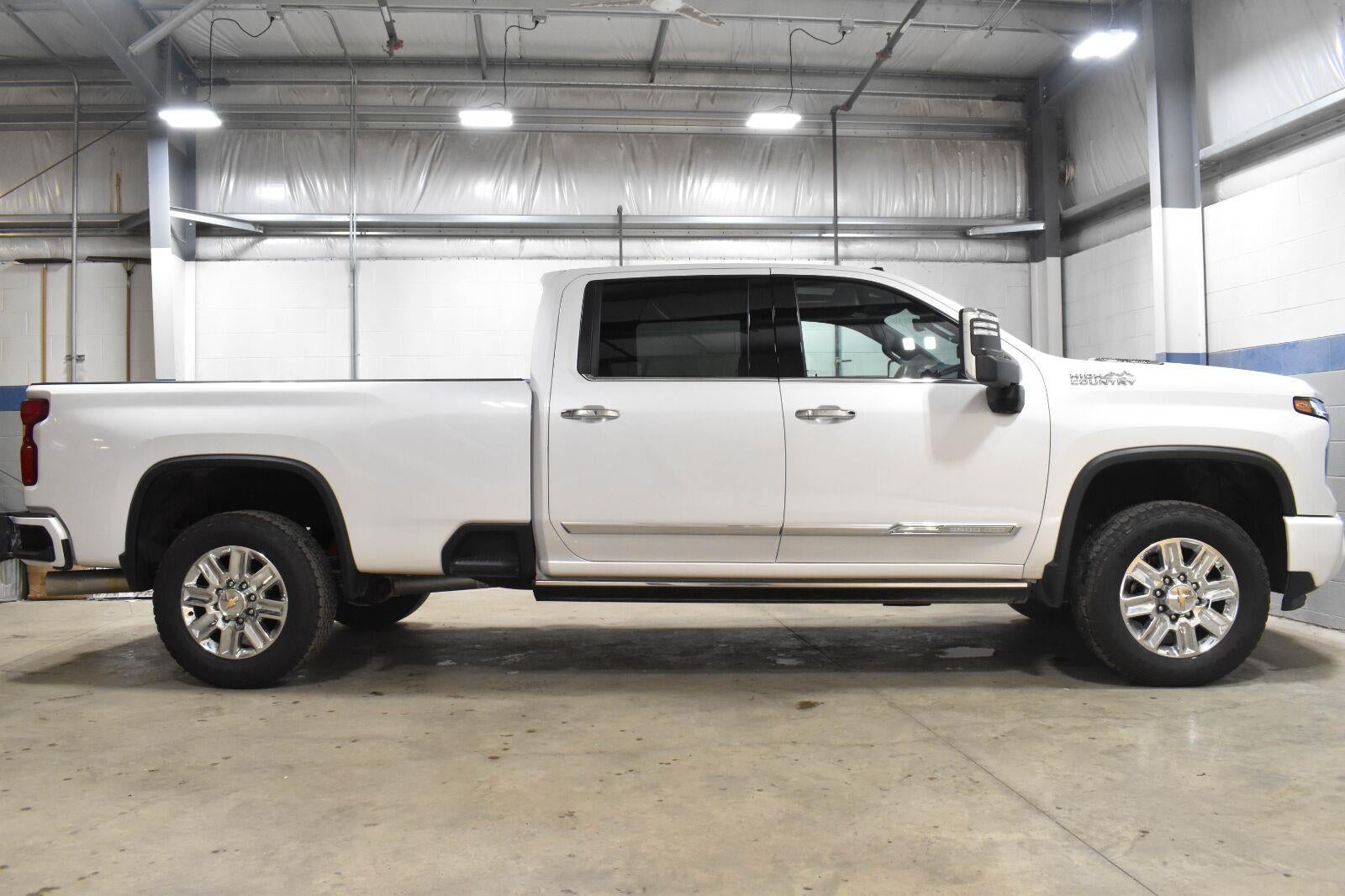 2024 Chevrolet Silverado 3500 HD High Country