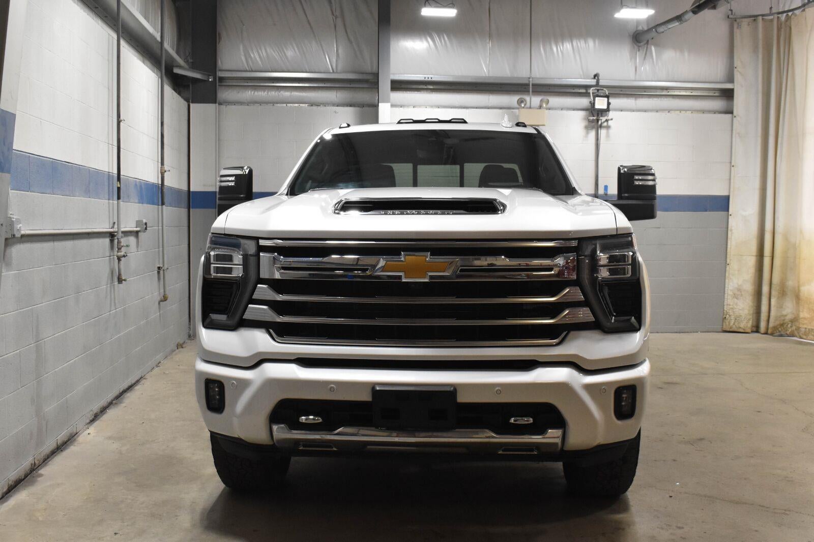 2024 Chevrolet Silverado 3500 HD High Country