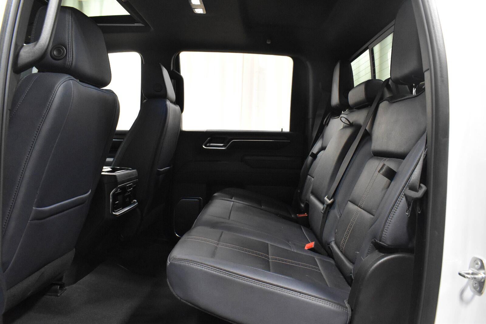 2024 Chevrolet Silverado 3500 HD High Country
