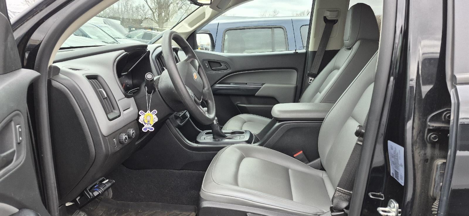 2022 Chevrolet Colorado WT