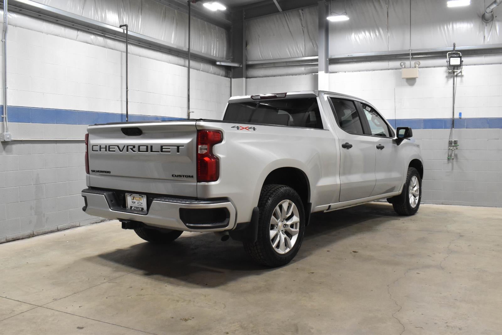 2022 Chevrolet Silverado 1500 Custom