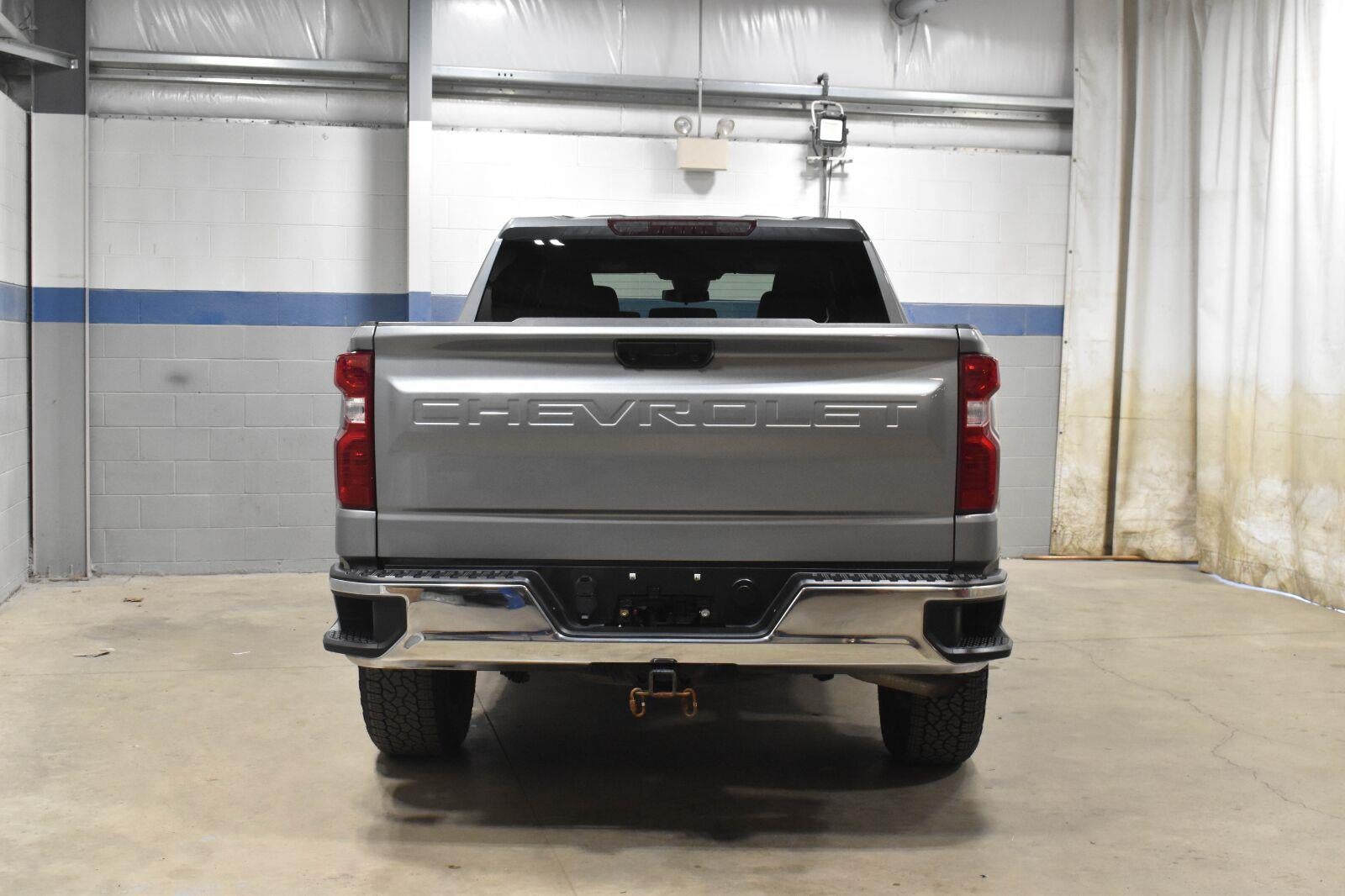 2023 Chevrolet Silverado 1500 LT (2FL)