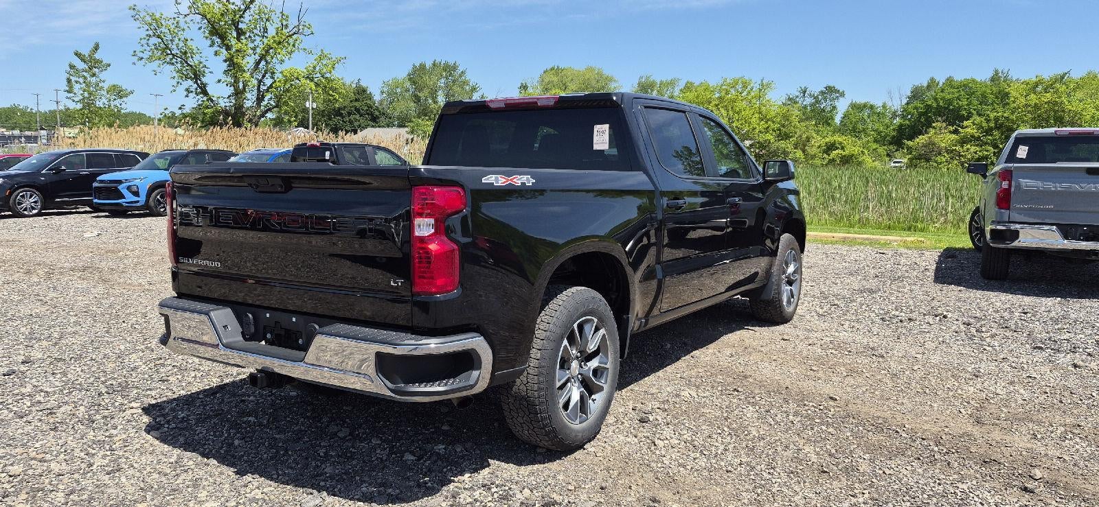 2024 Chevrolet Silverado 1500 LT (2FL)