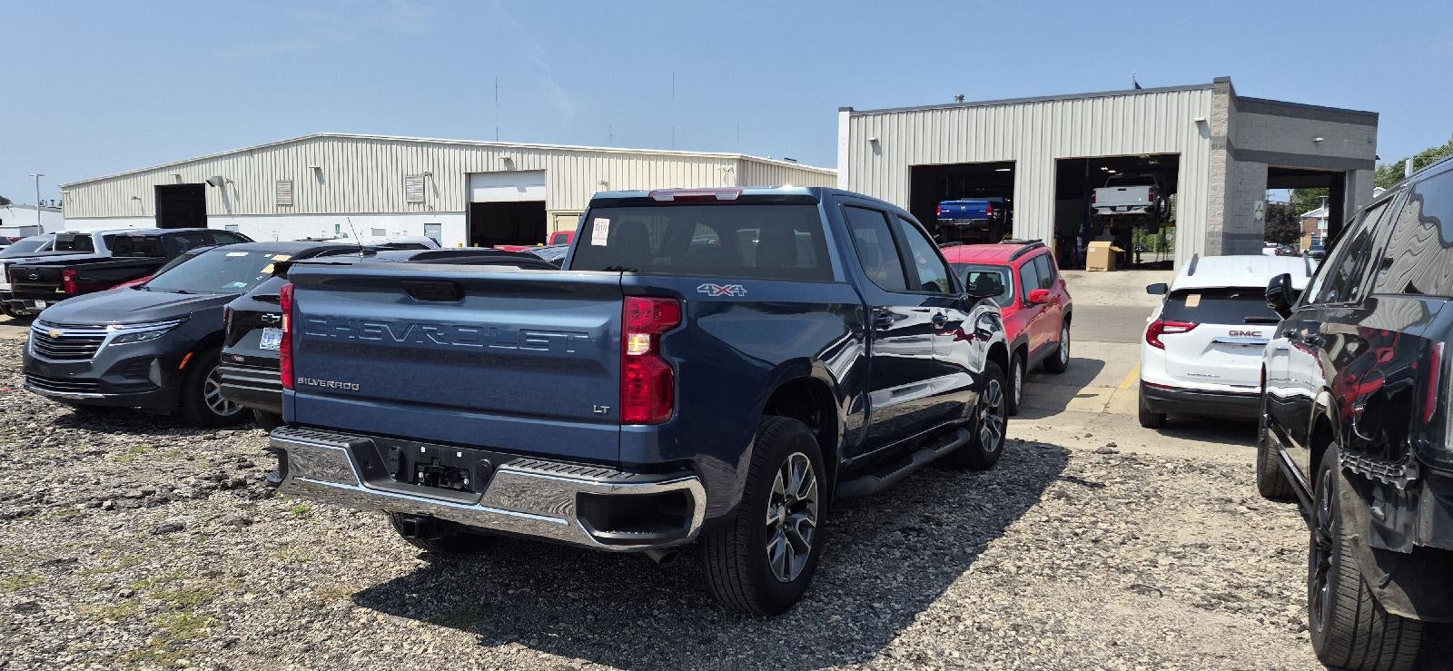 2024 Chevrolet Silverado 1500 LT (2FL)