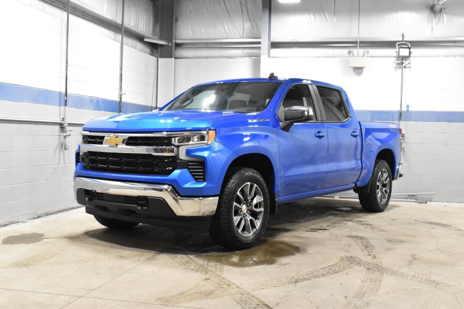 2025 Chevrolet Silverado 1500 LT (2FL)