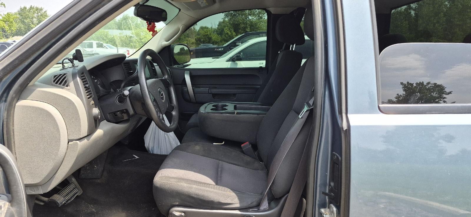 2011 Chevrolet Silverado 1500 LS