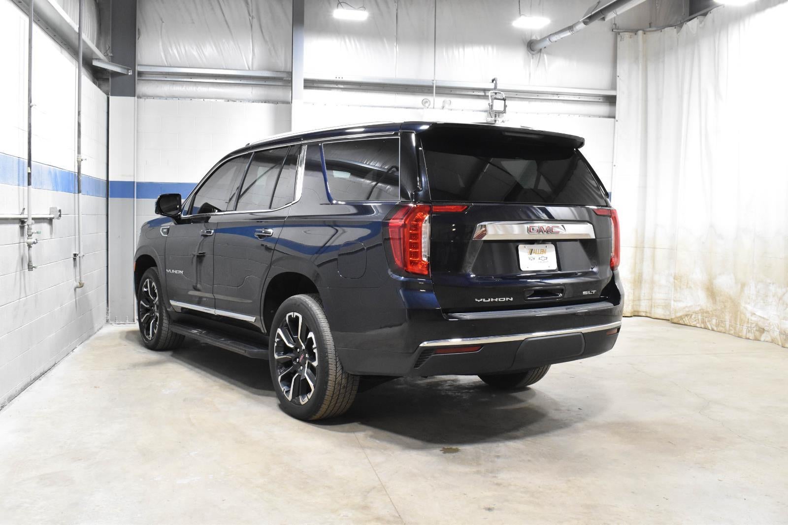 2023 GMC Yukon SLT