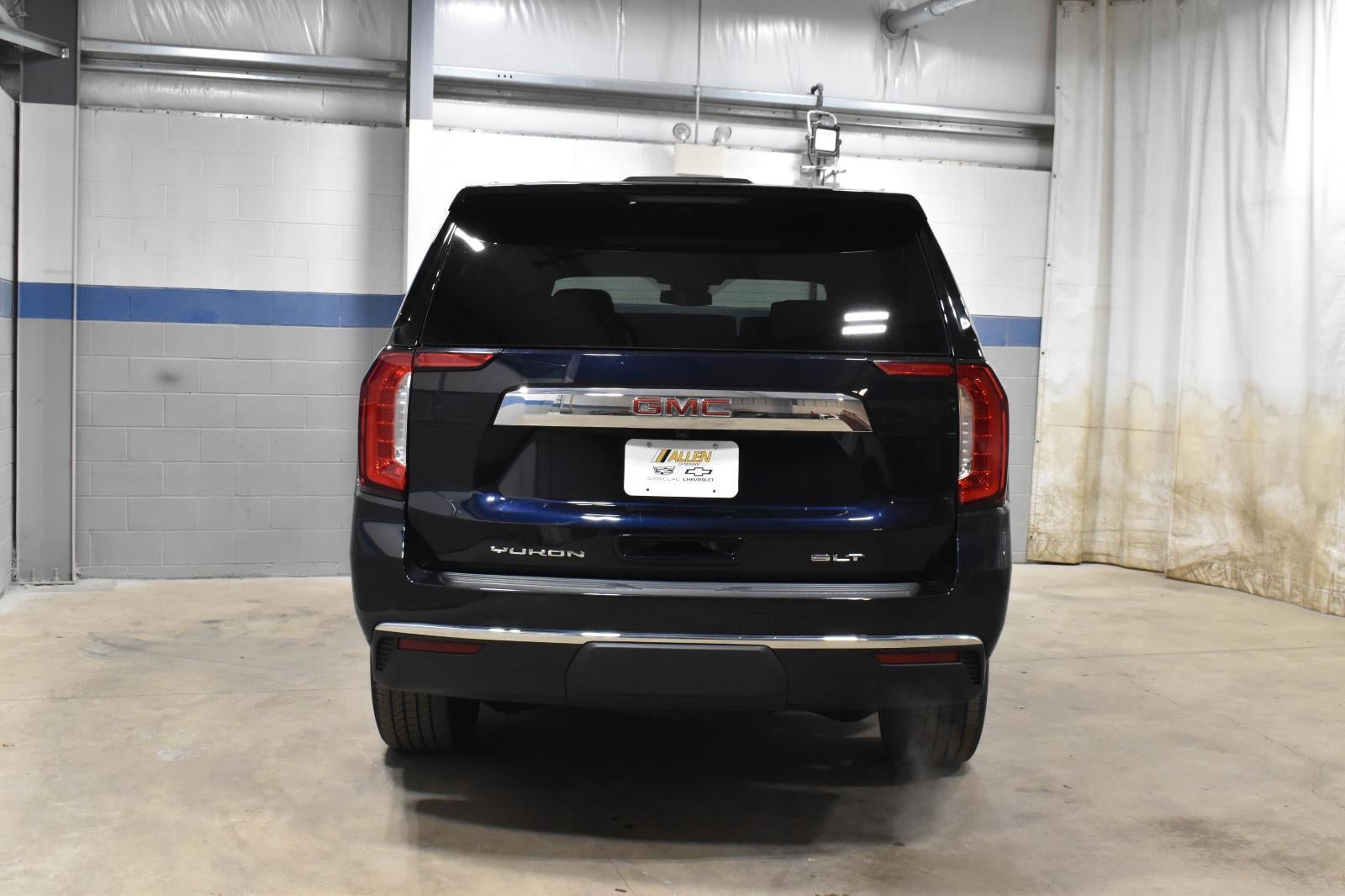 2023 GMC Yukon SLT