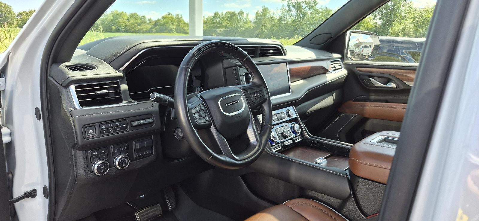 2024 GMC Yukon XL Denali Ultimate