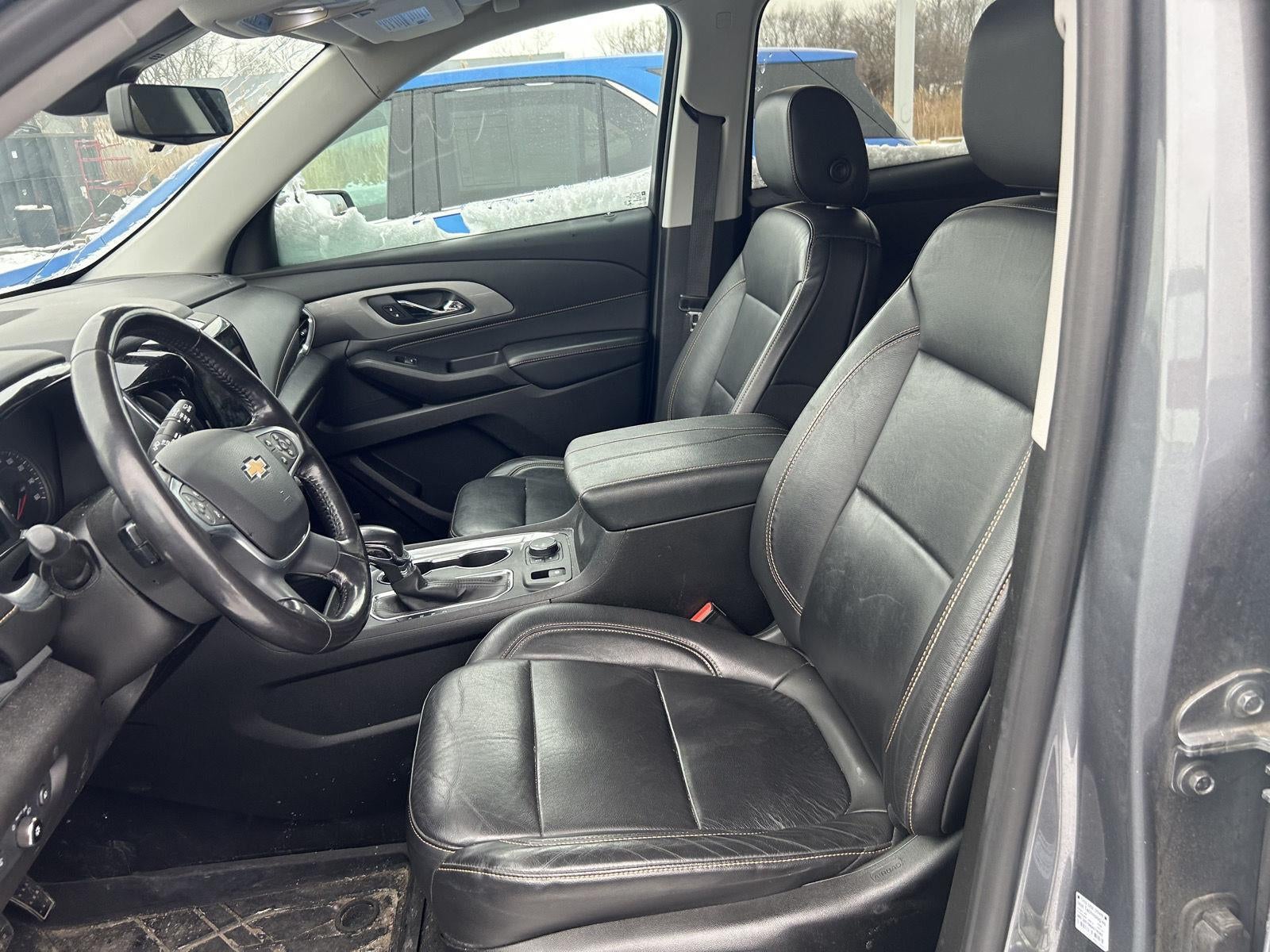 2021 Chevrolet Traverse LT Leather