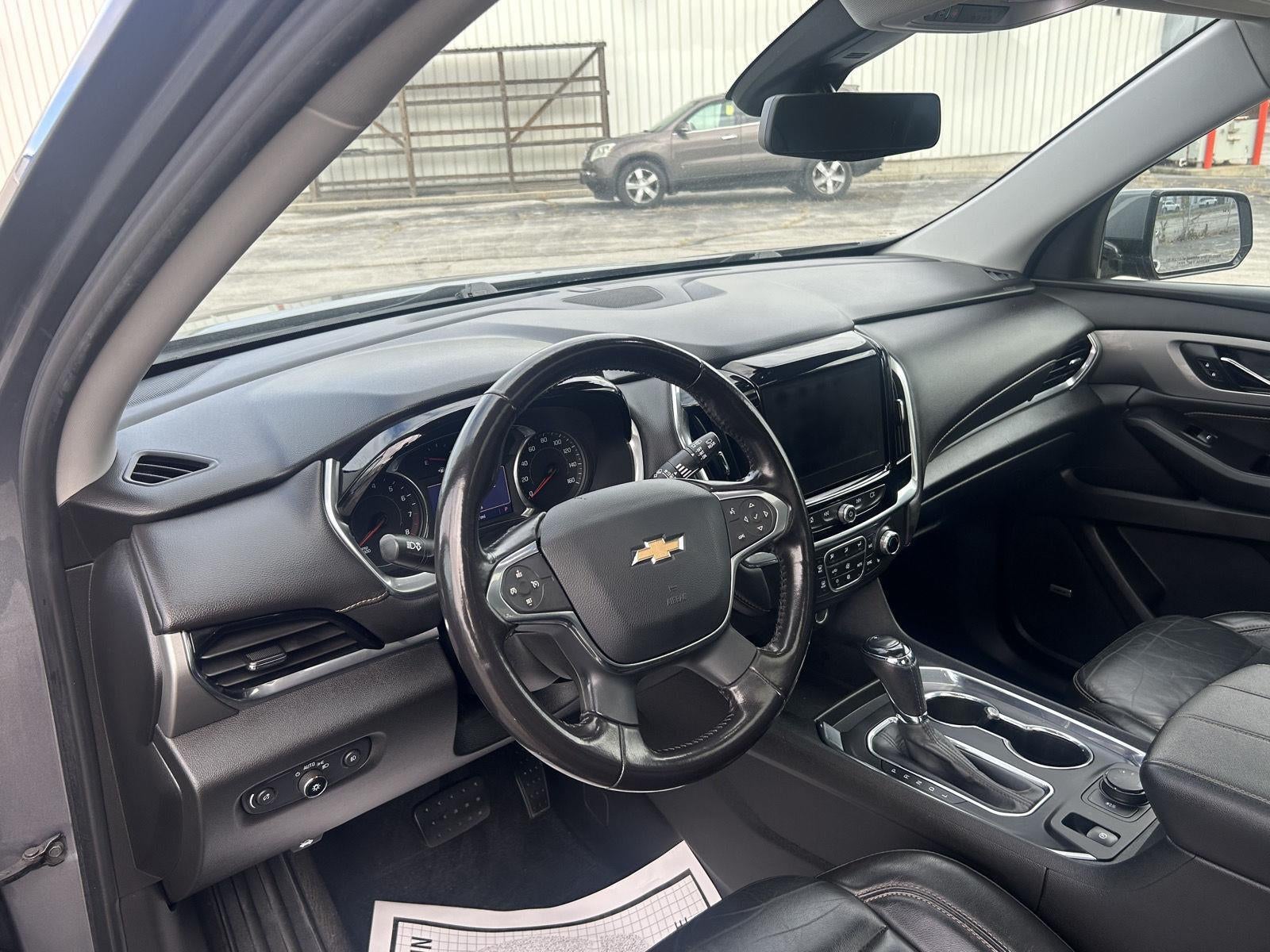 2020 Chevrolet Traverse LT Leather