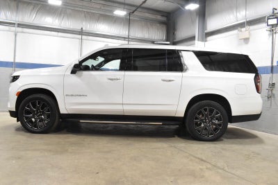 2024 Chevrolet Suburban LT