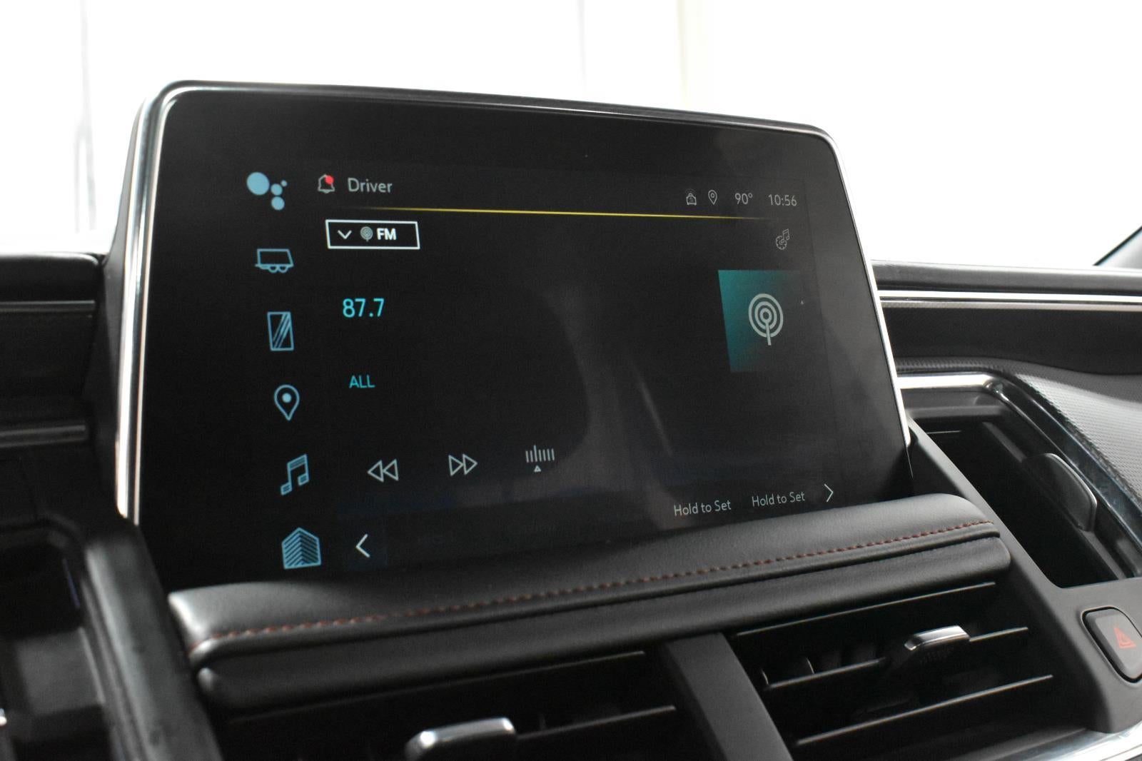 2022 Chevrolet Suburban RST