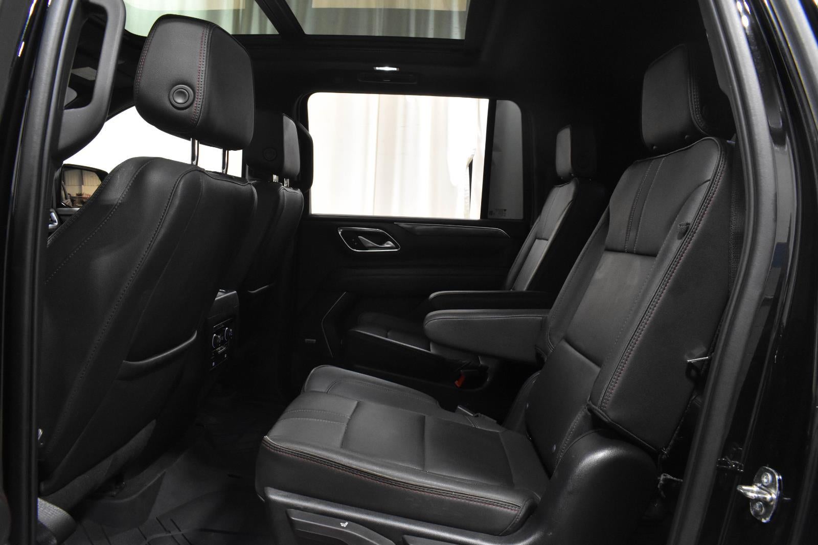 2022 Chevrolet Suburban RST