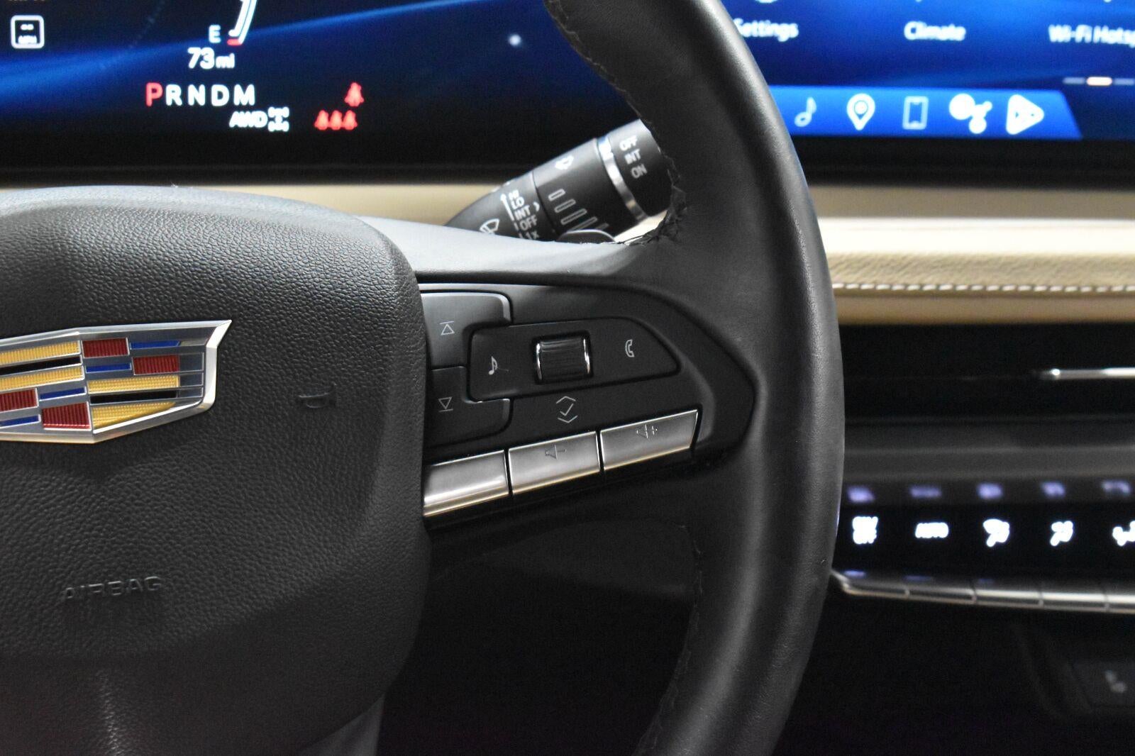 2024 Cadillac XT4 Luxury