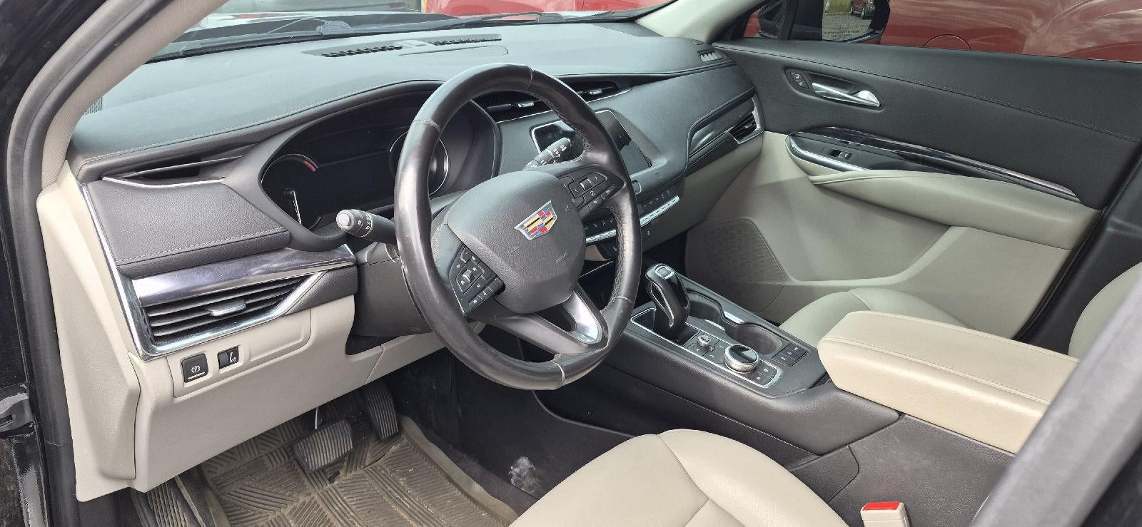 2019 Cadillac XT4 AWD Luxury