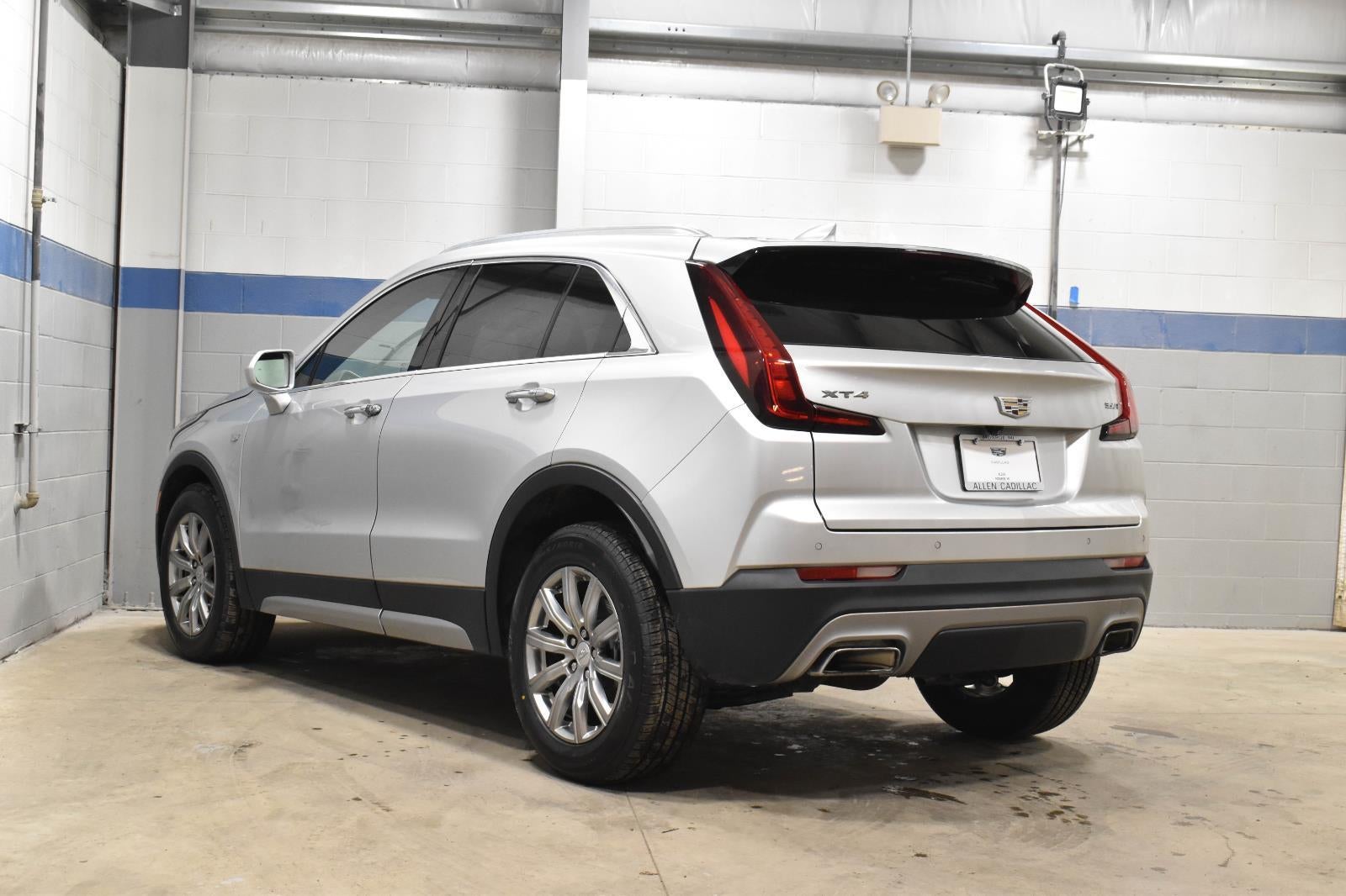 2020 Cadillac XT4 Premium Luxury