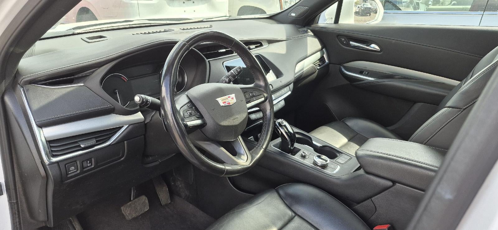 2020 Cadillac XT4 AWD Premium Luxury
