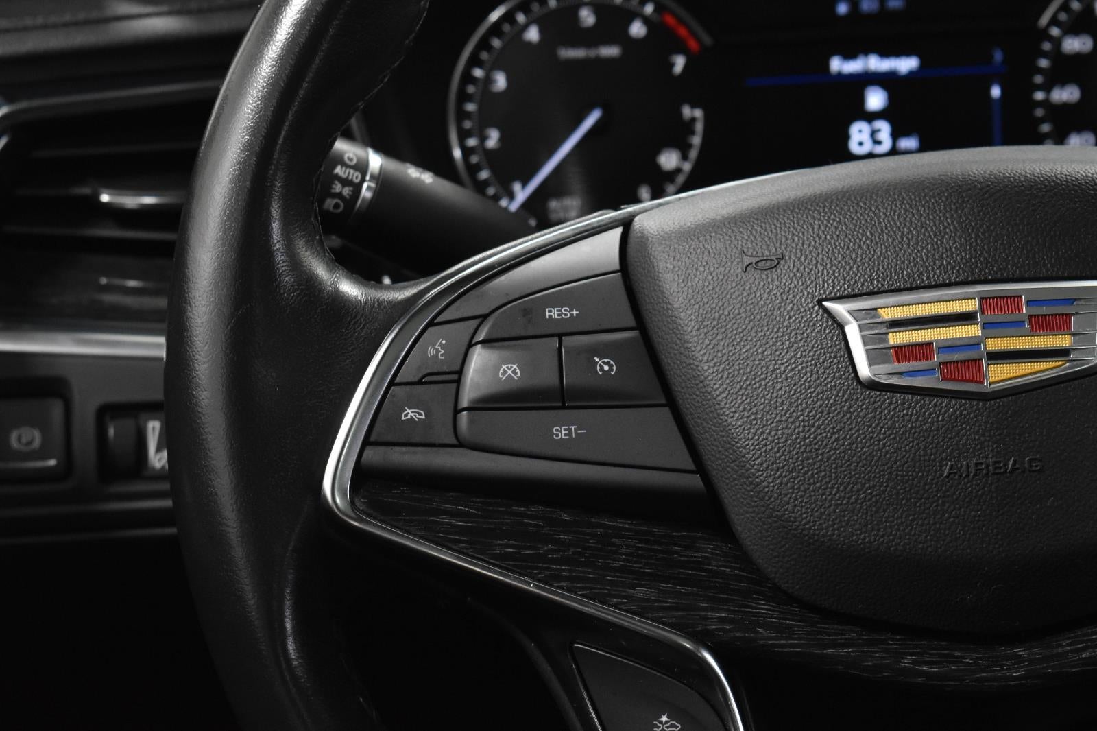 2022 Cadillac XT5 Premium Luxury