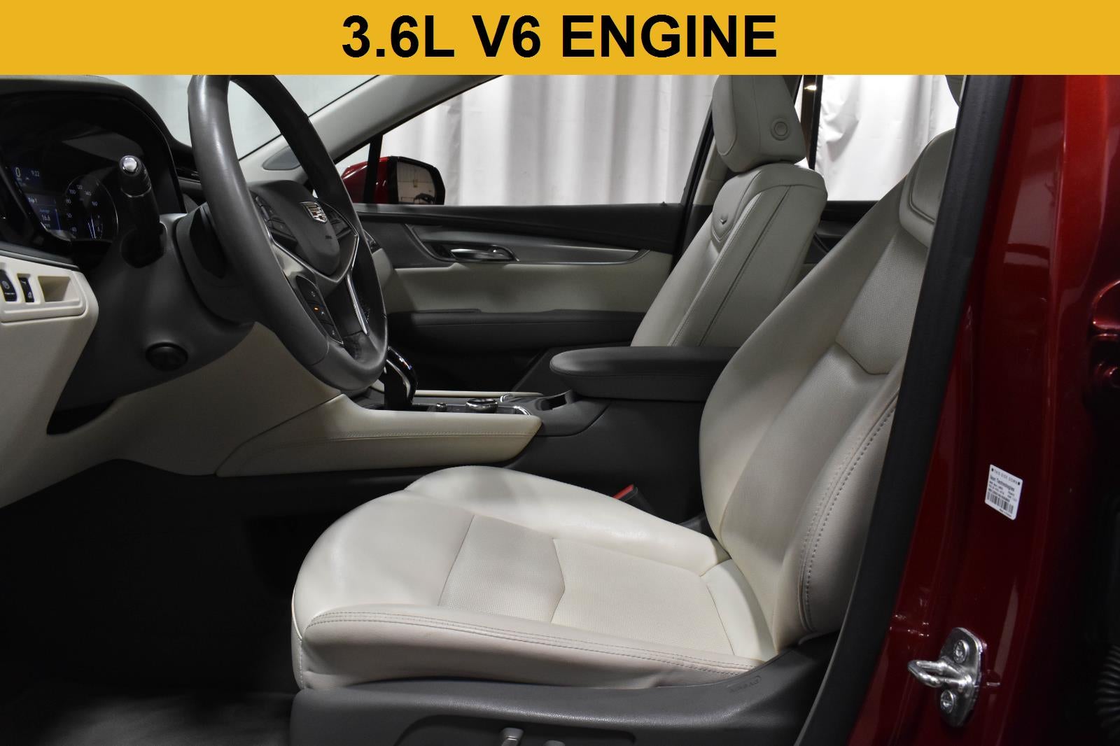 2022 Cadillac XT5 Premium Luxury